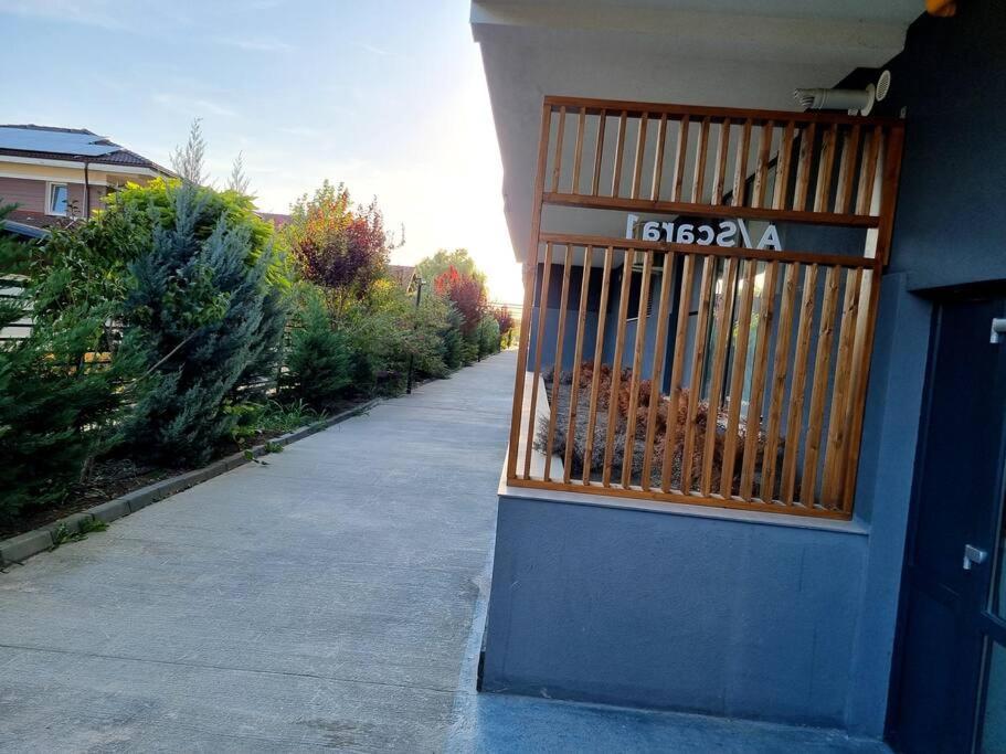 Apartament Cwa 1 Aeroport Otopeni Ngoại thất bức ảnh