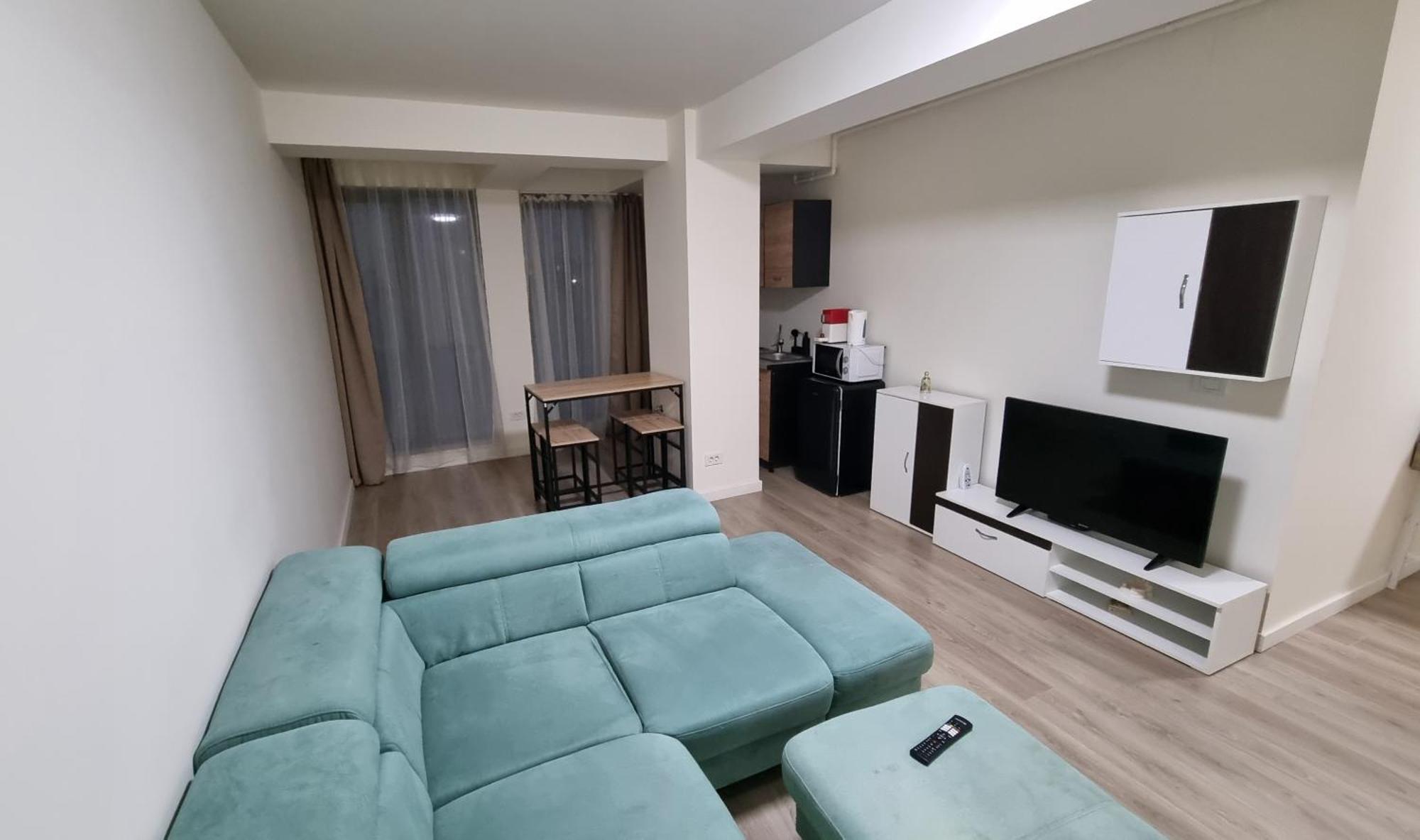 Apartament Cwa 1 Aeroport Otopeni Ngoại thất bức ảnh
