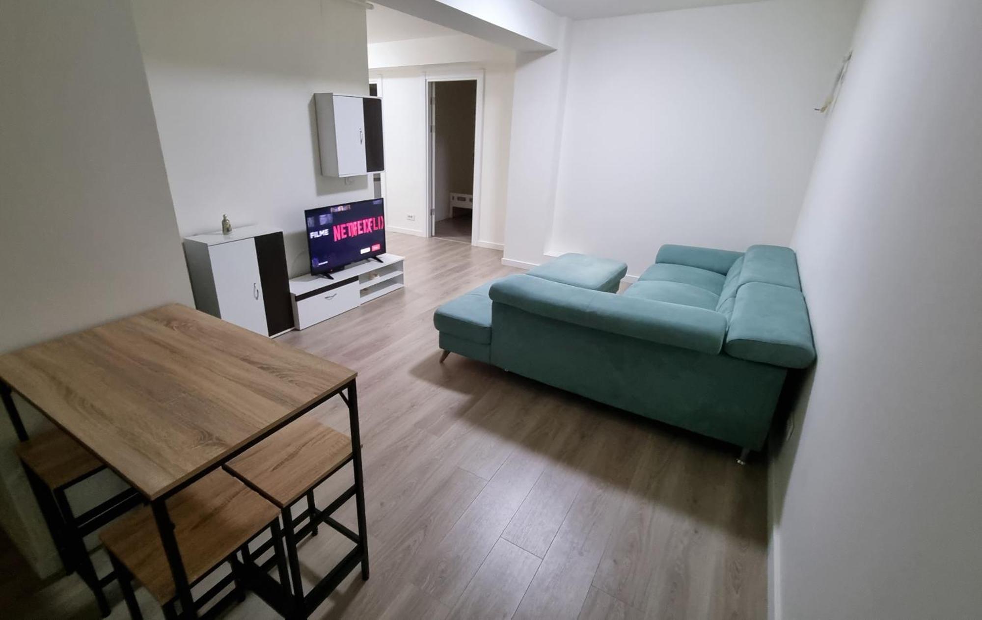 Apartament Cwa 1 Aeroport Otopeni Ngoại thất bức ảnh